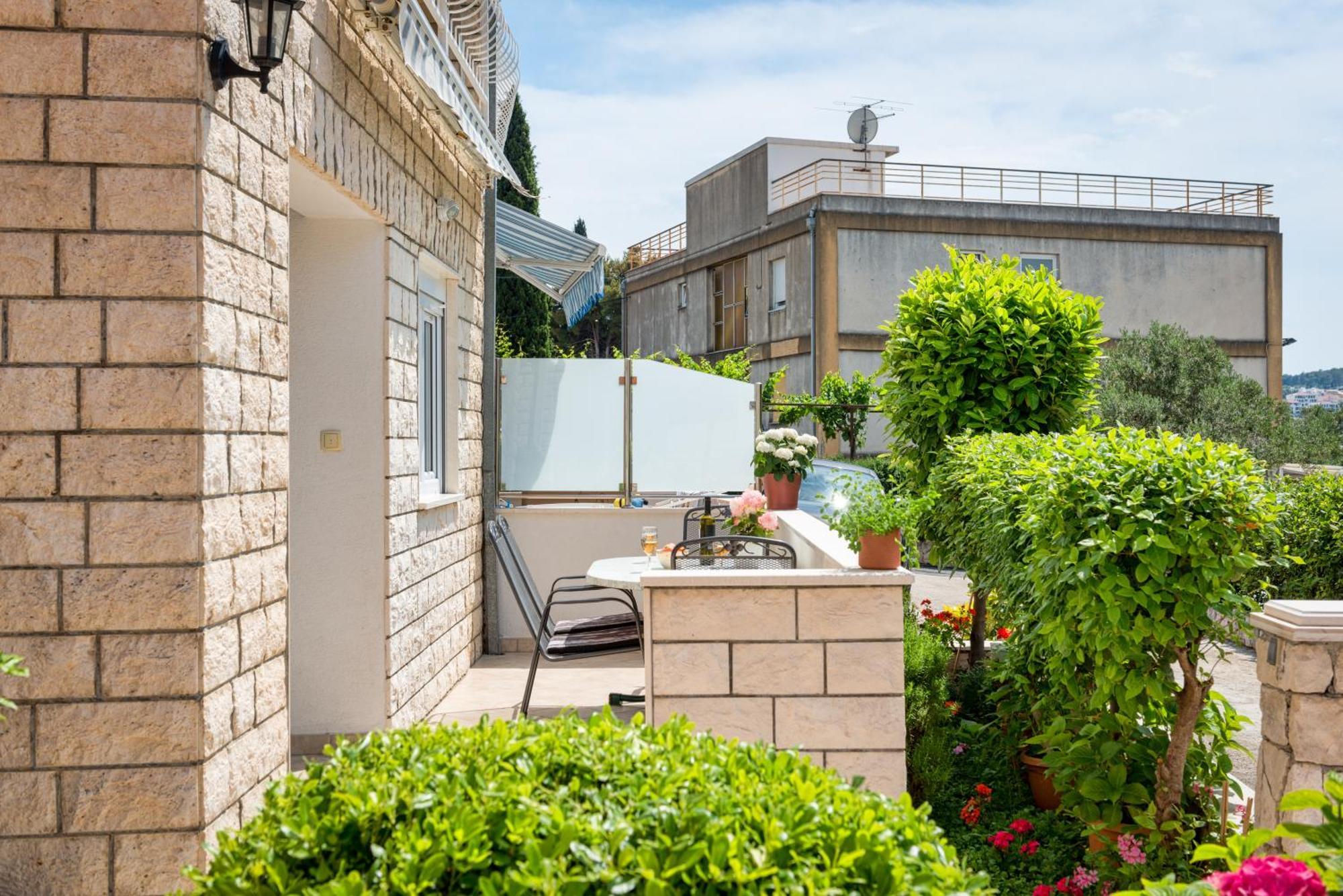 Villa Daniela Trogir Exterior photo