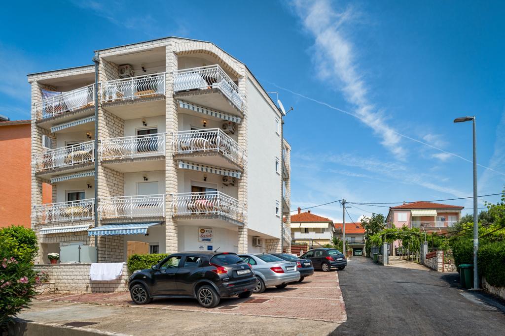 Villa Daniela Trogir Exterior photo